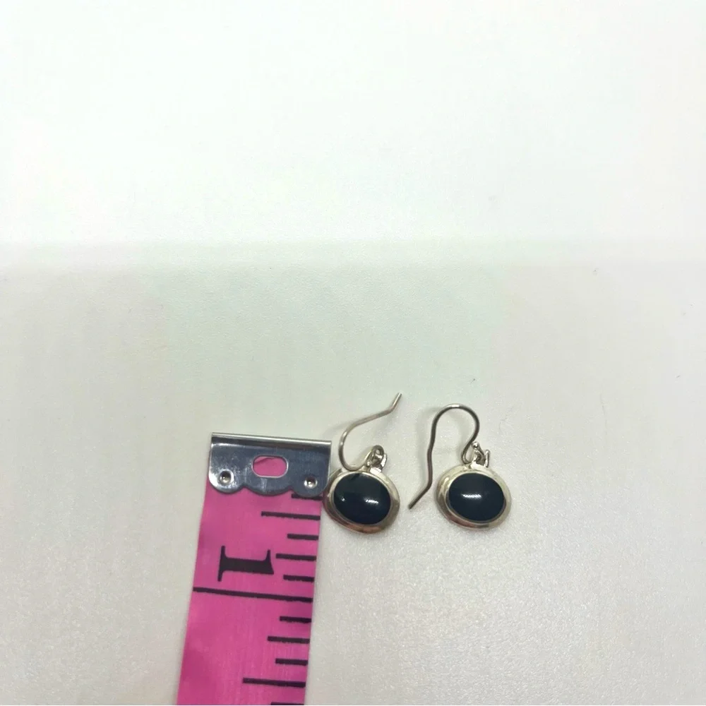 Sterling Silver 925 Dangle Oval Onyx made in Thialand  Earrings 1/2” - Picture 4 of 4